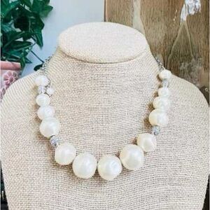 Lia Sophia Elegant Pearl Necklace
